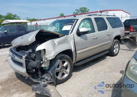 2008 Chevrolet Suburban 1500 Lt z USA, uszkodzony, nr VIN 1GNFK16398J207639
